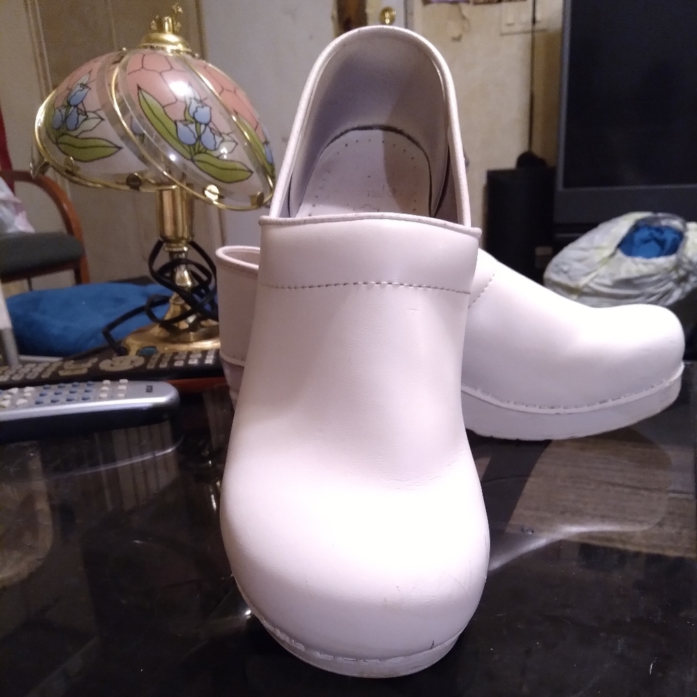 Dansko white shoes
